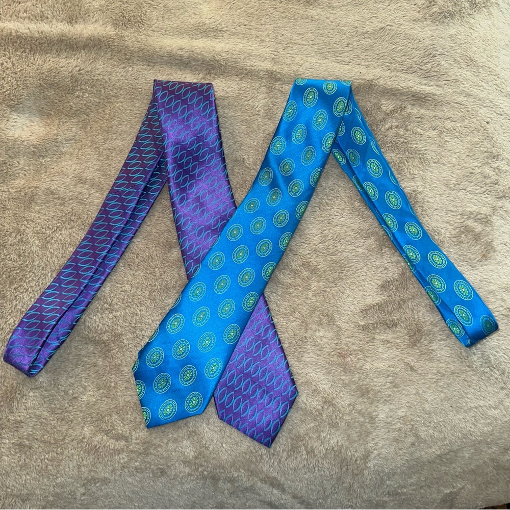 2 Ted Baker LONDON Silk Ties- preowneded but like new!